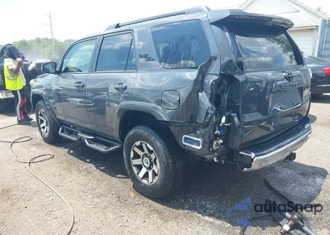 2024 Toyota 4Runner Trd Off Road Premium из США, поврежденный, VIN JTERU5JR4R6301155